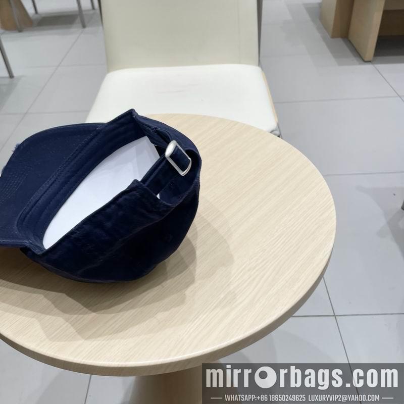 Gucci Hat 041401