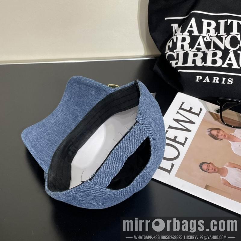 MiuMiu Hat 042702