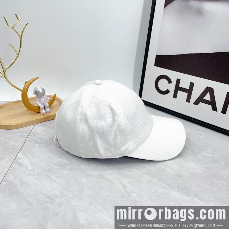Chanel Hat dx39