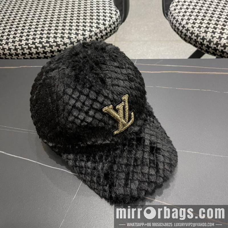 LV Hat 102801