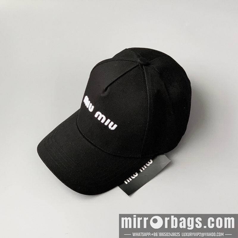 Miumiu Hat dx32