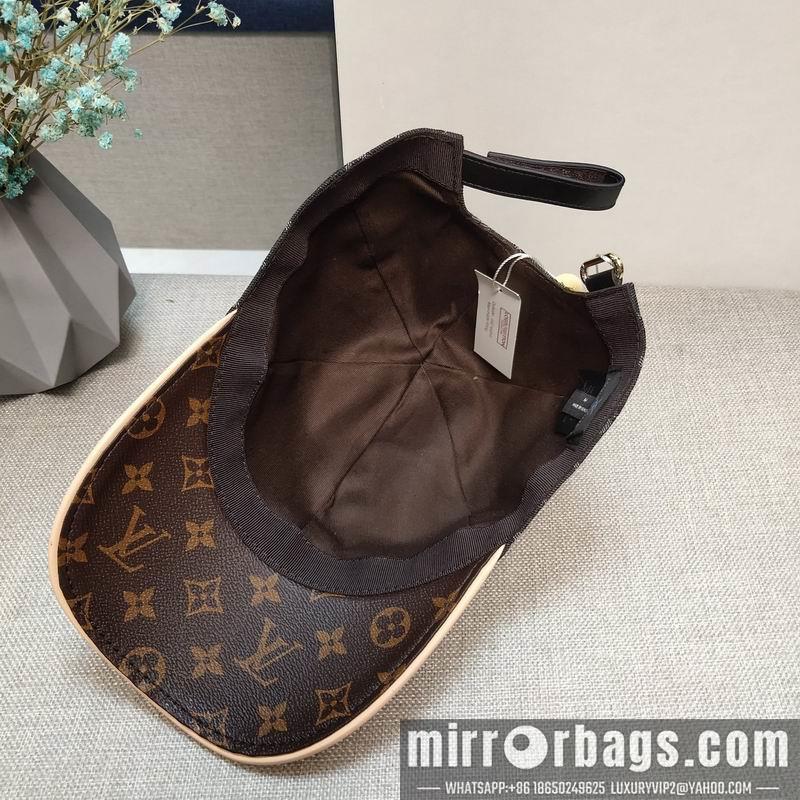 LV Hat dx20