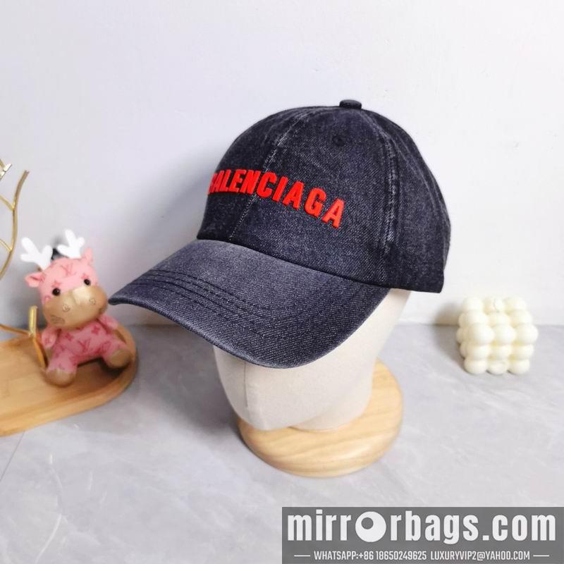 Balenciaga Hat dx33