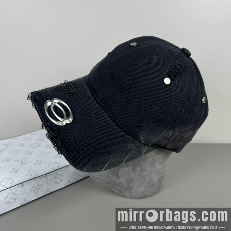 Balenciaga Hat dx40