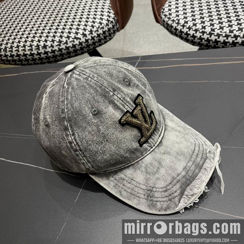 LV Hat 042707