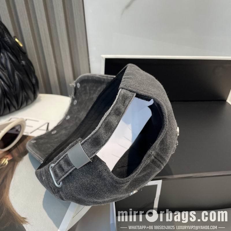 Celine Hat 040201