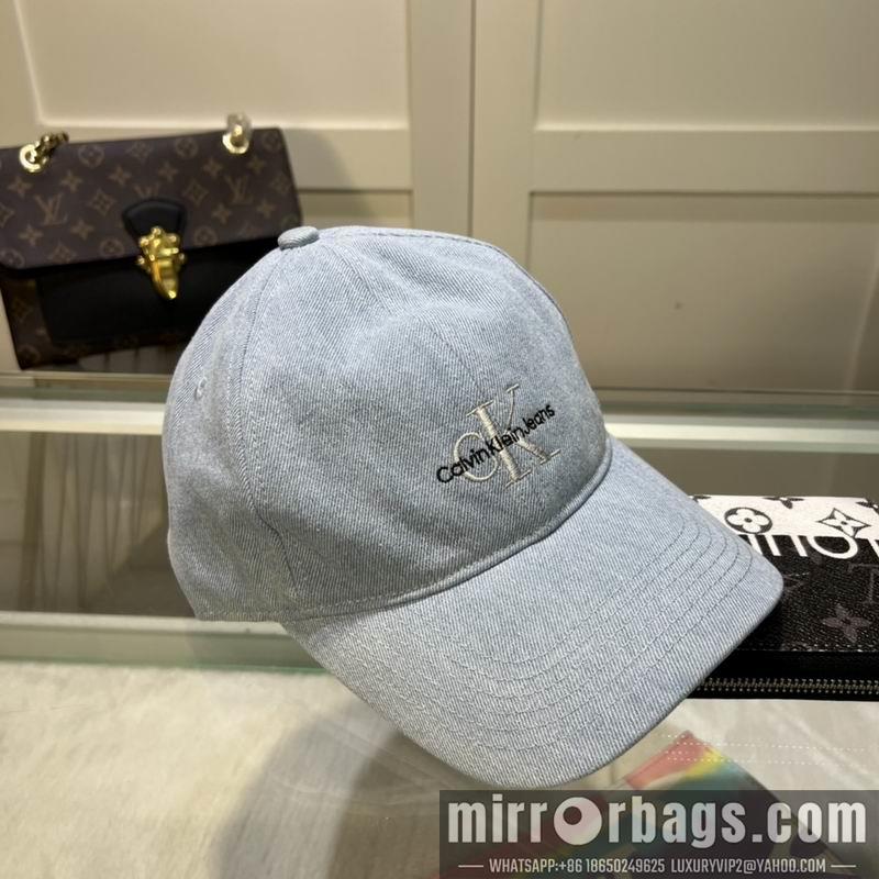 CK Hat dx05