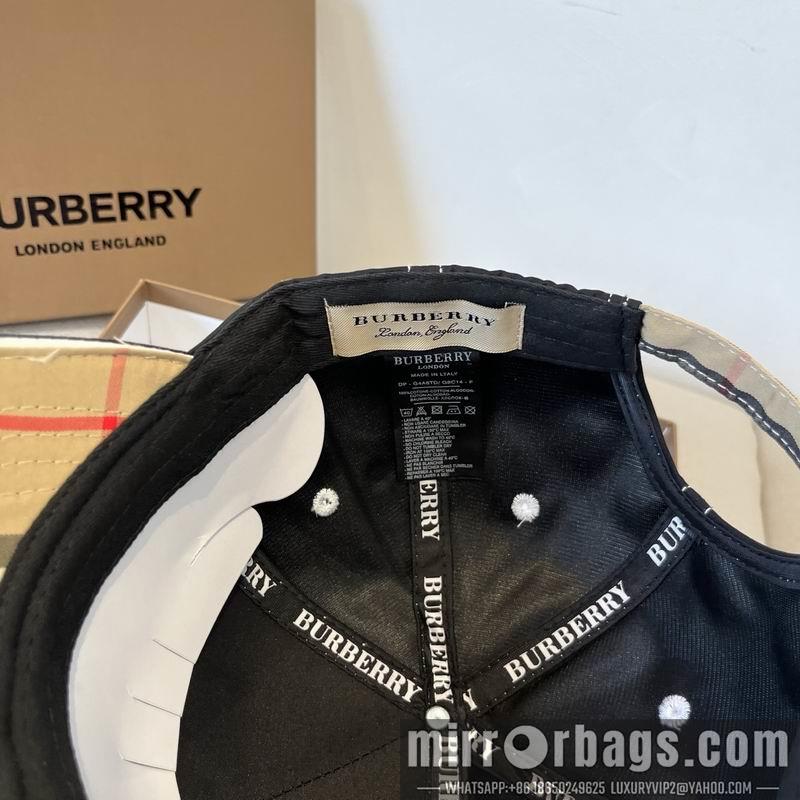 Burberry Hat dx24