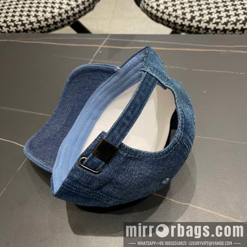 Prada Hat 083001