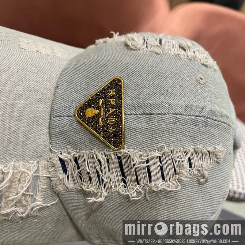 Prada Hat 042701
