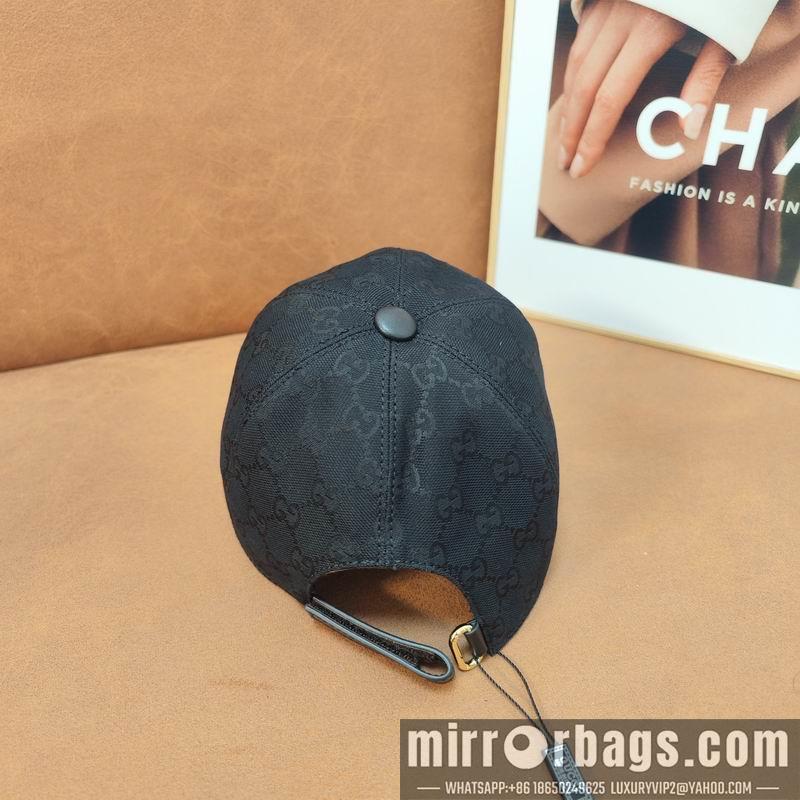 Gucci Hat dx112