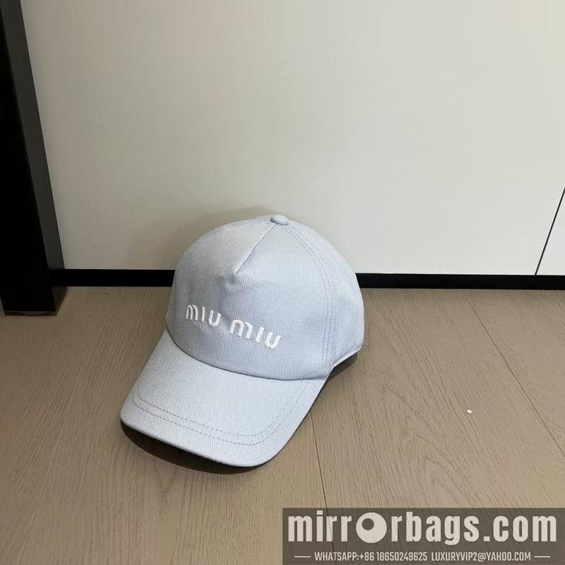 Miumiu Hat 091401