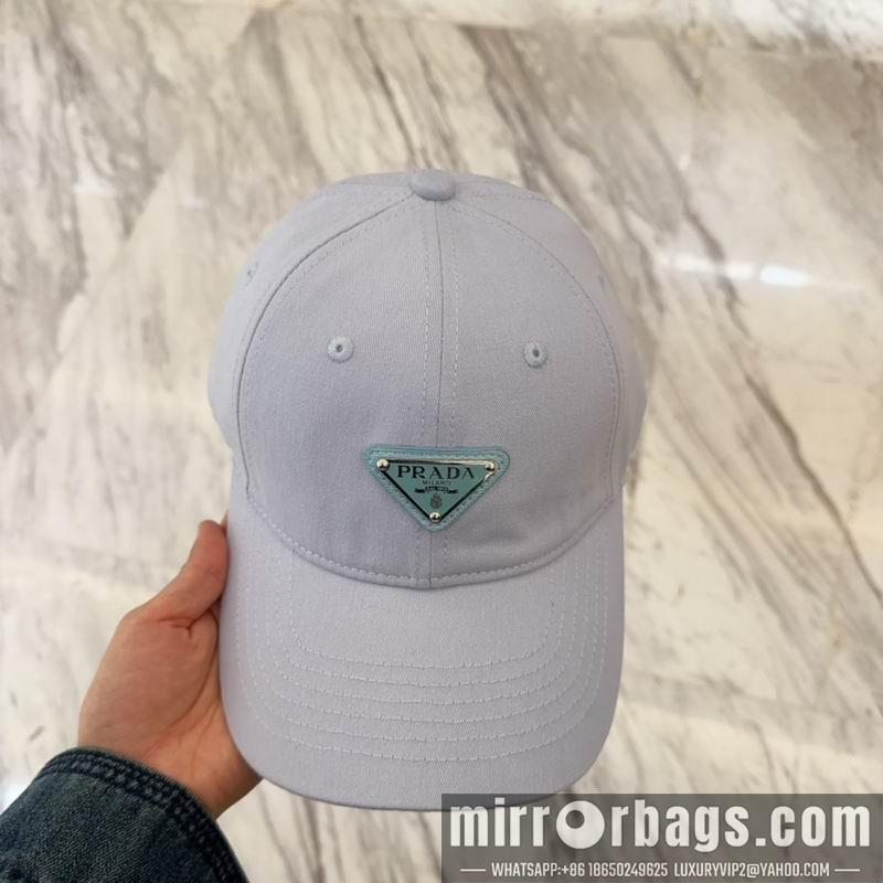 Prada Hat dx18