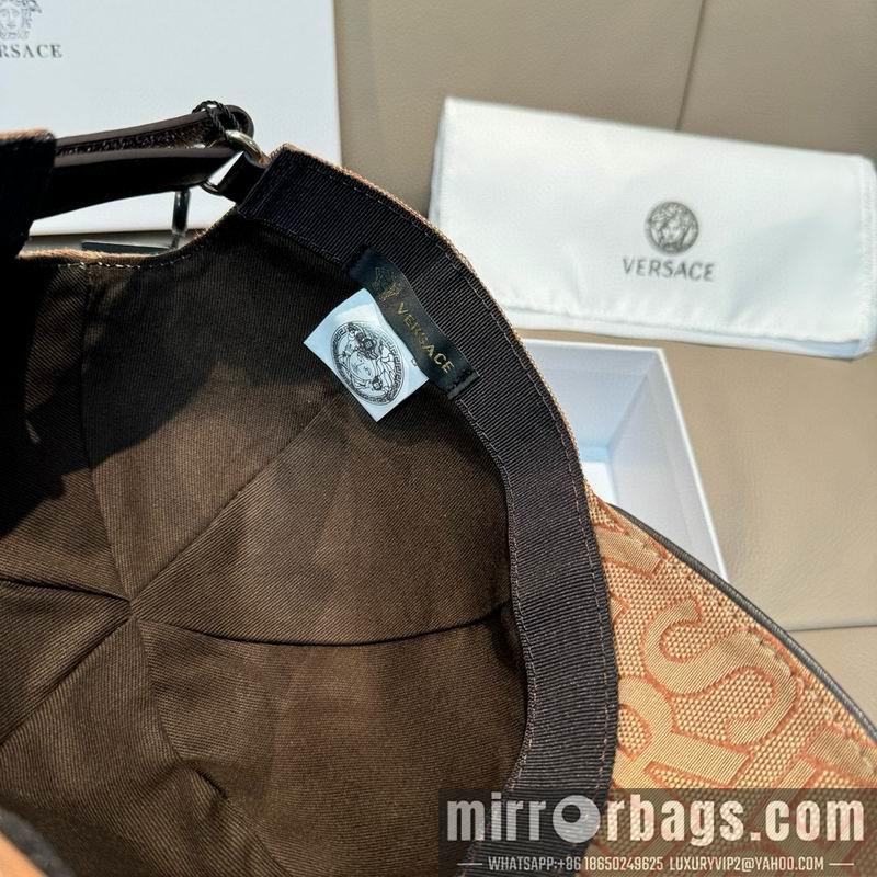 Versace Hat dx09