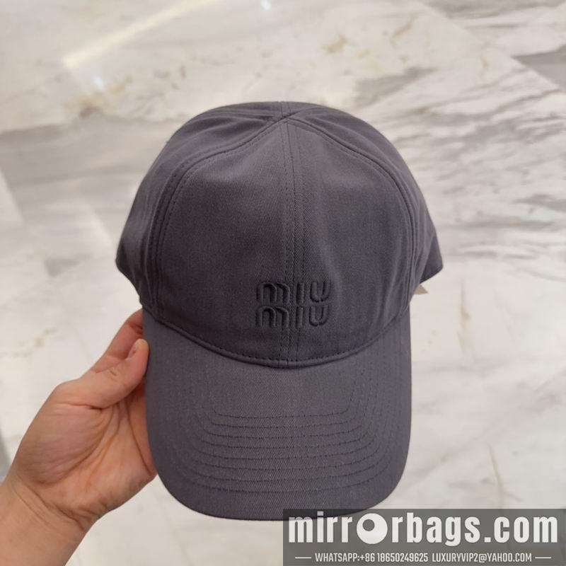 Miumiu Hat dx35