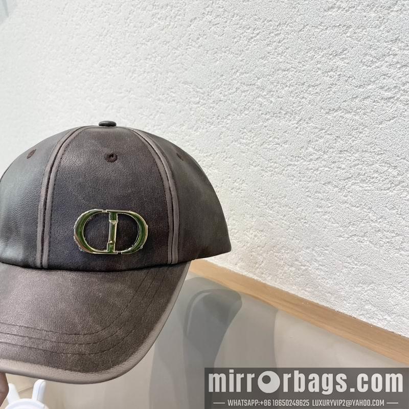 Dior Hat 072802