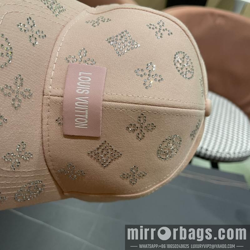 LV Hat 091404
