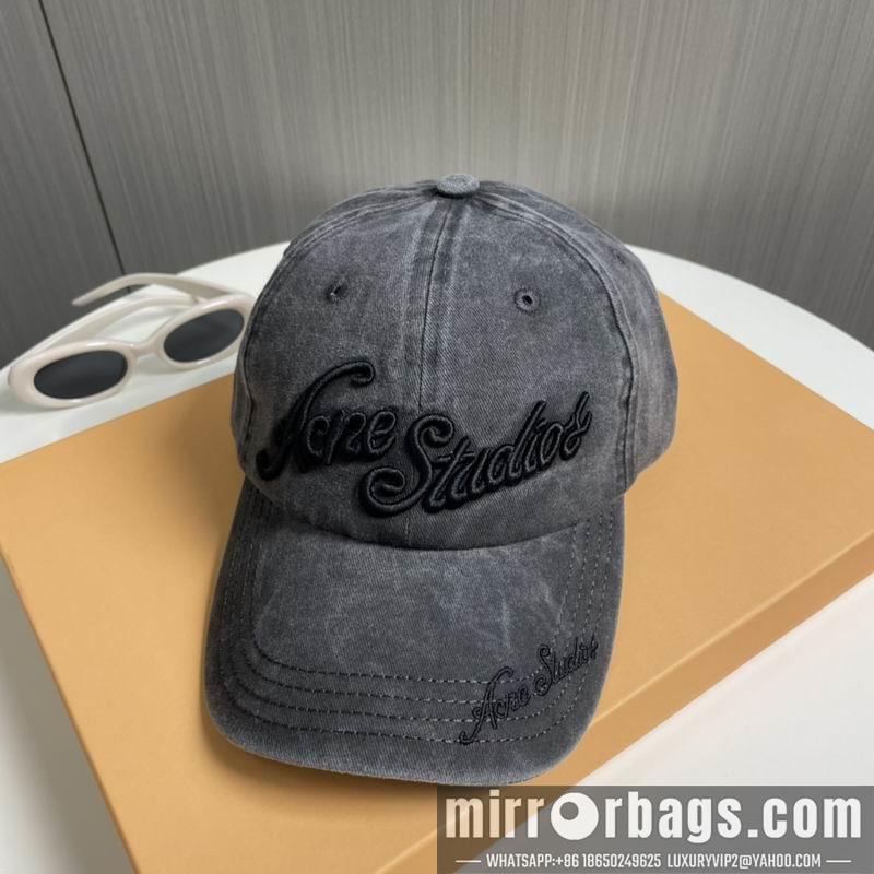 Acne Hat 121401