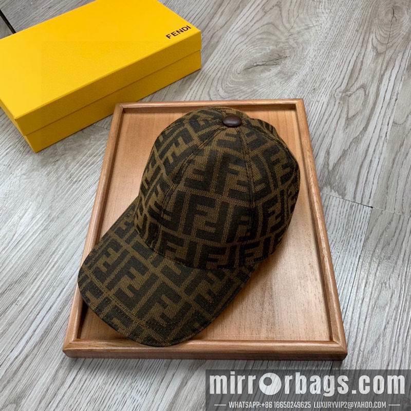 Fendi Hat dx99