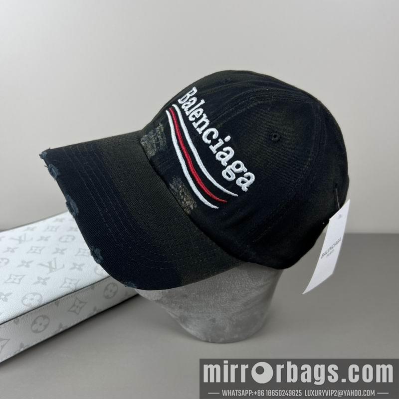 Balenciaga Hat dx07