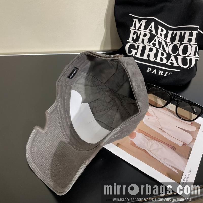 Balenciaga Hat dx54