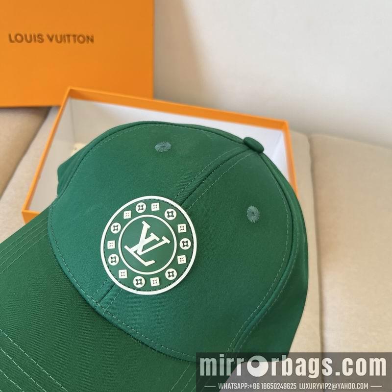 LV Hat dx66