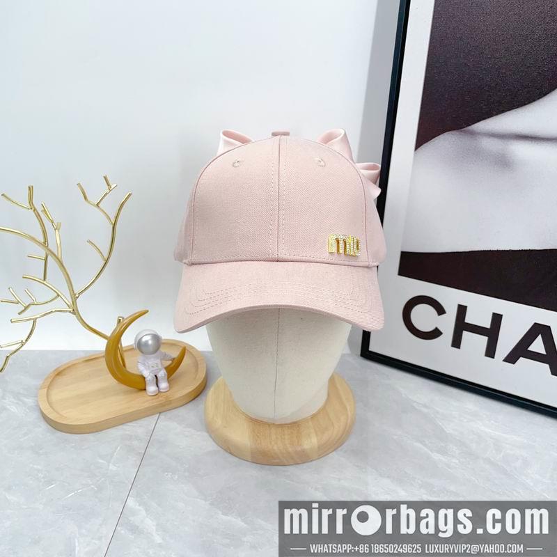 Miumiu Hat dx08