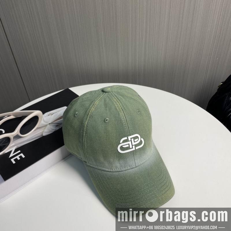 Balenciaga Hat 091402