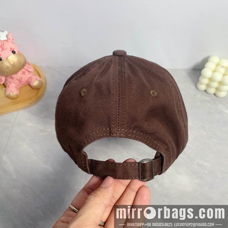 Balenciaga Hat dx59