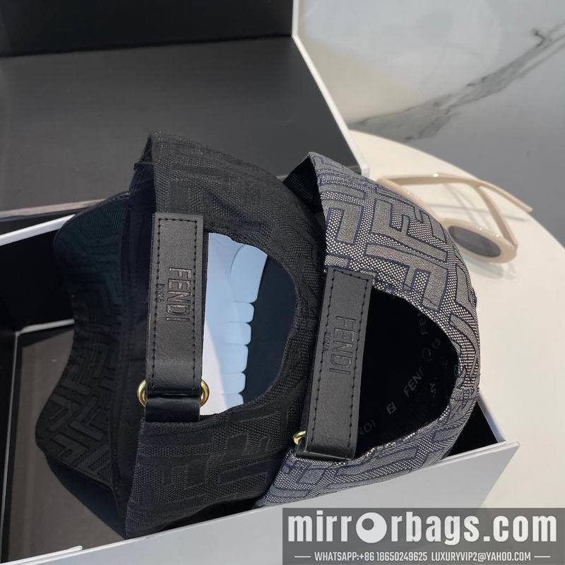 Fendi Hat dx73