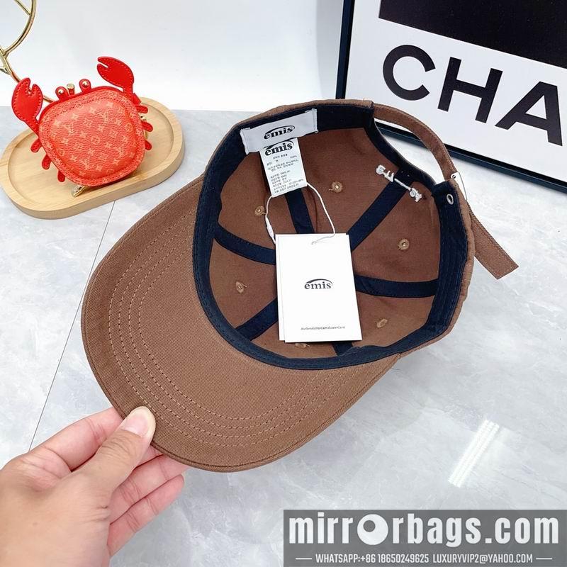 Emis Hat dx02