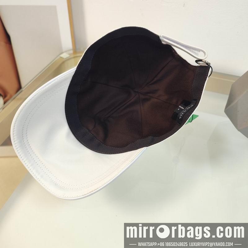 Prada Hat dx55