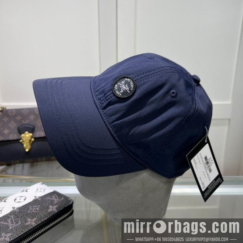 Arcteryx Hat dx09