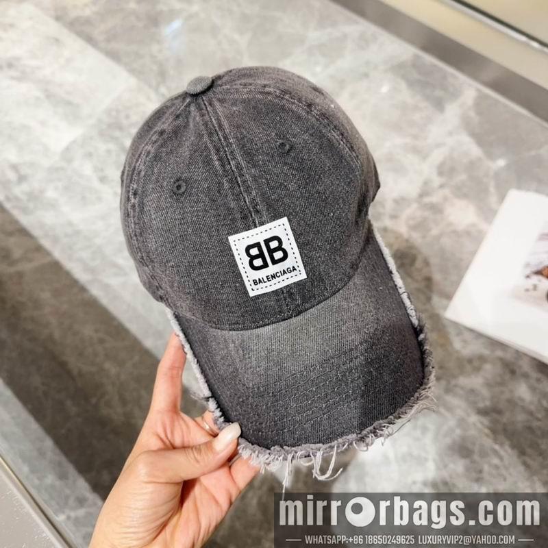Balenciaga Hat 120447