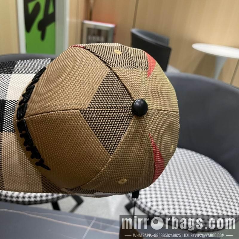 Burberry Hat 021002