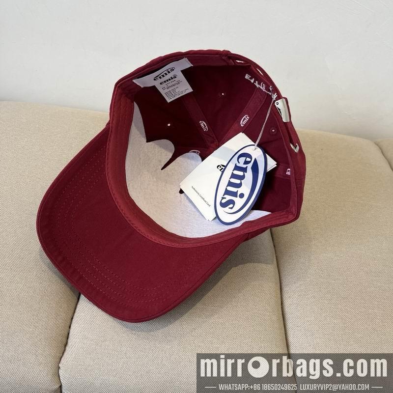Emis Hat dx08