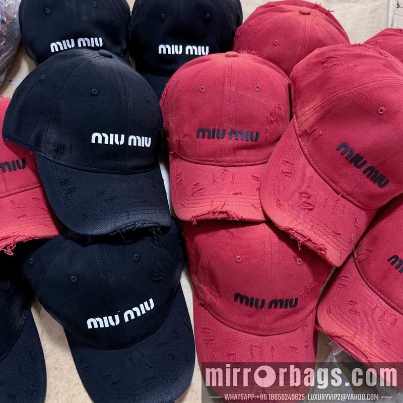 Miumiu Hat dx81