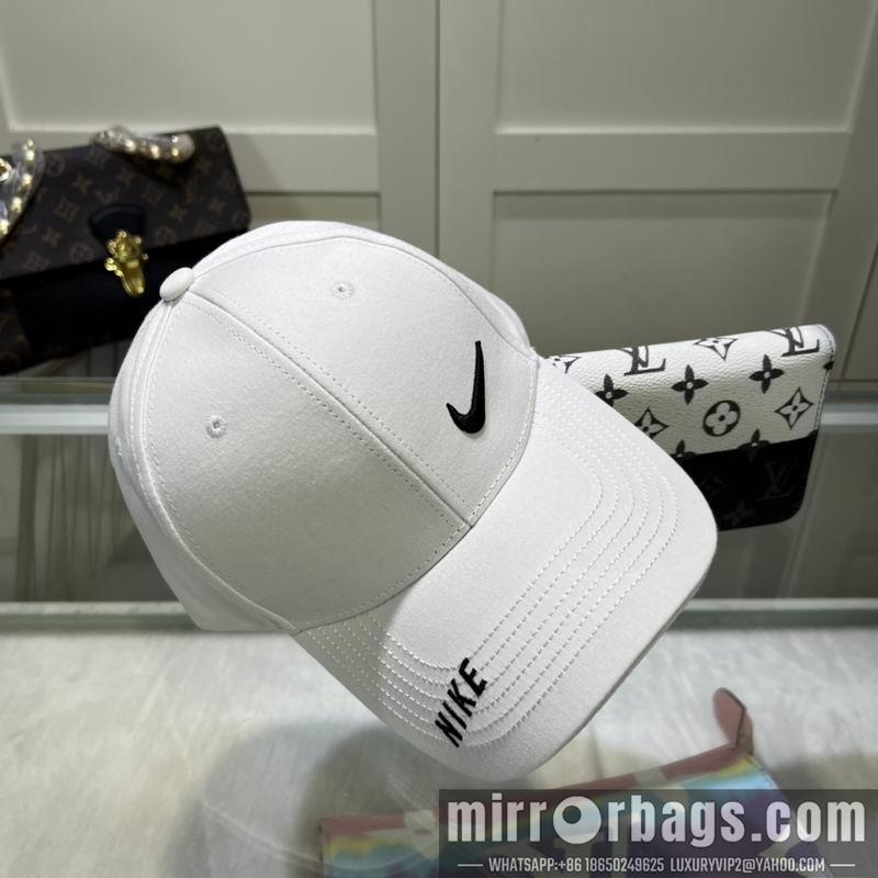 Nike Hat 061073