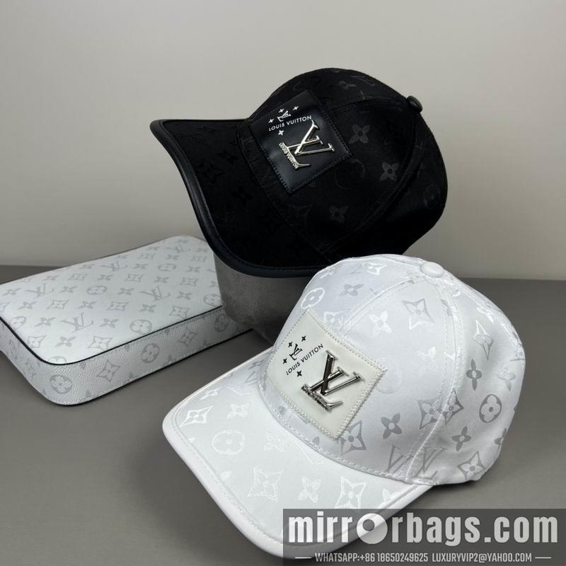 LV Hat dx64