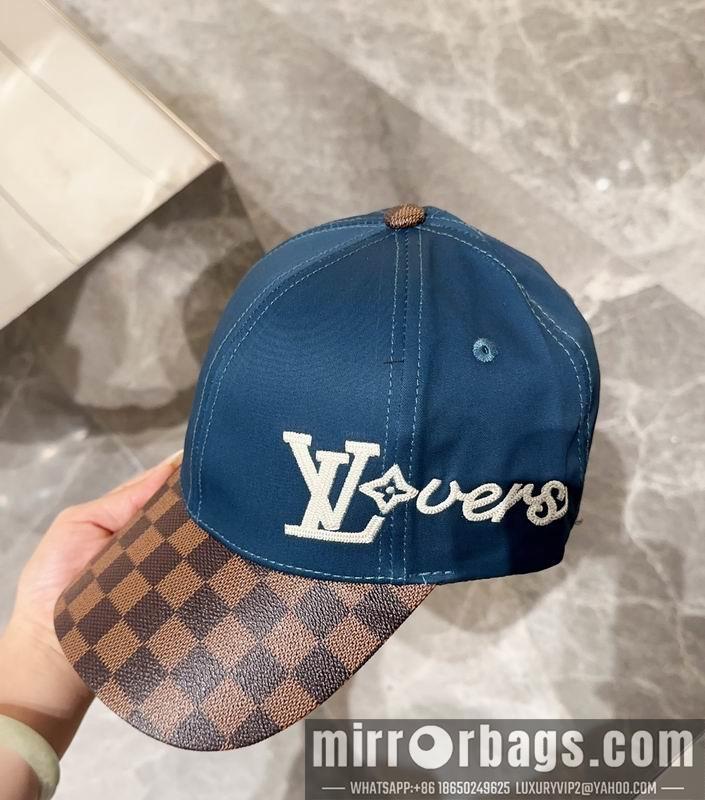 LV Hat 071303