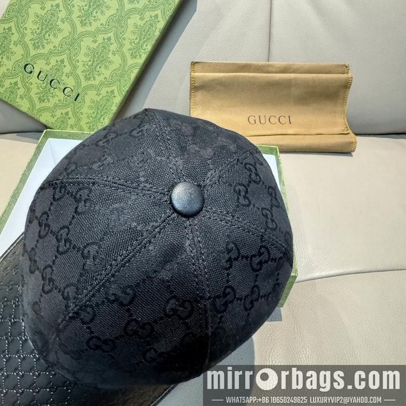 Gucci Hat dx137