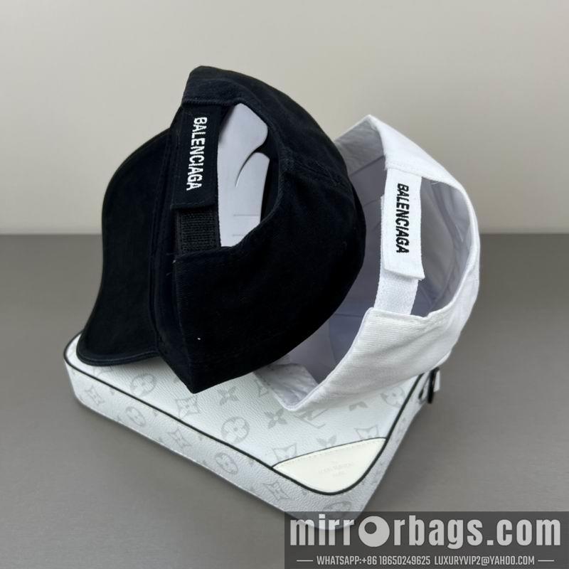 Balenciaga Hat 021001