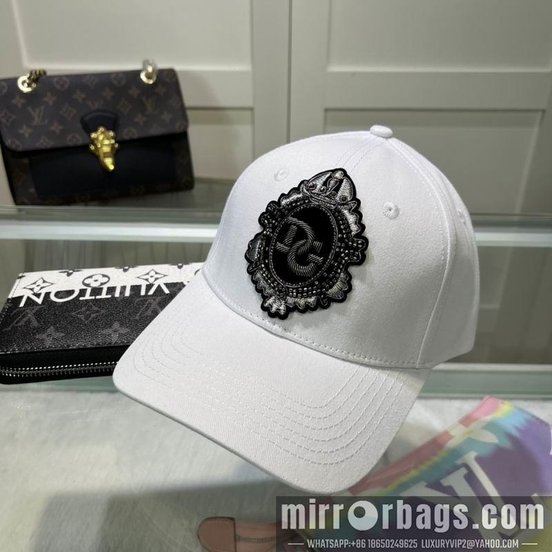 DG Hat dx05