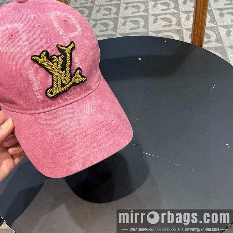 LV Hat 020803