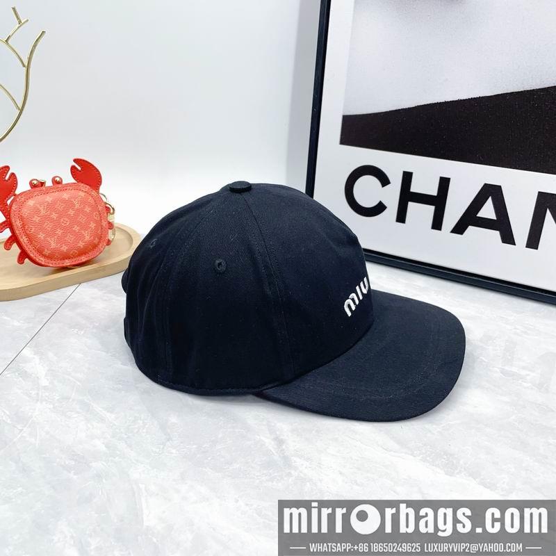 Miumiu Hat dx01