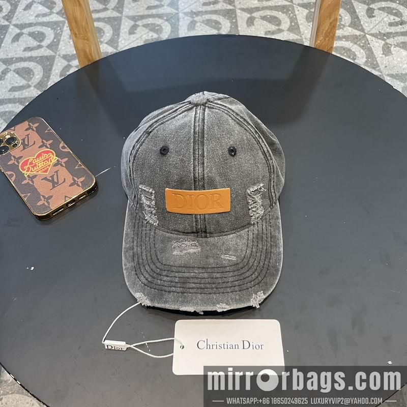 Dior Hat 050707