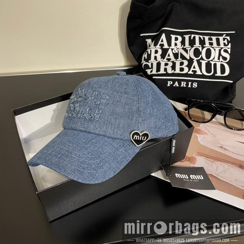 MiuMiu Hat 042702