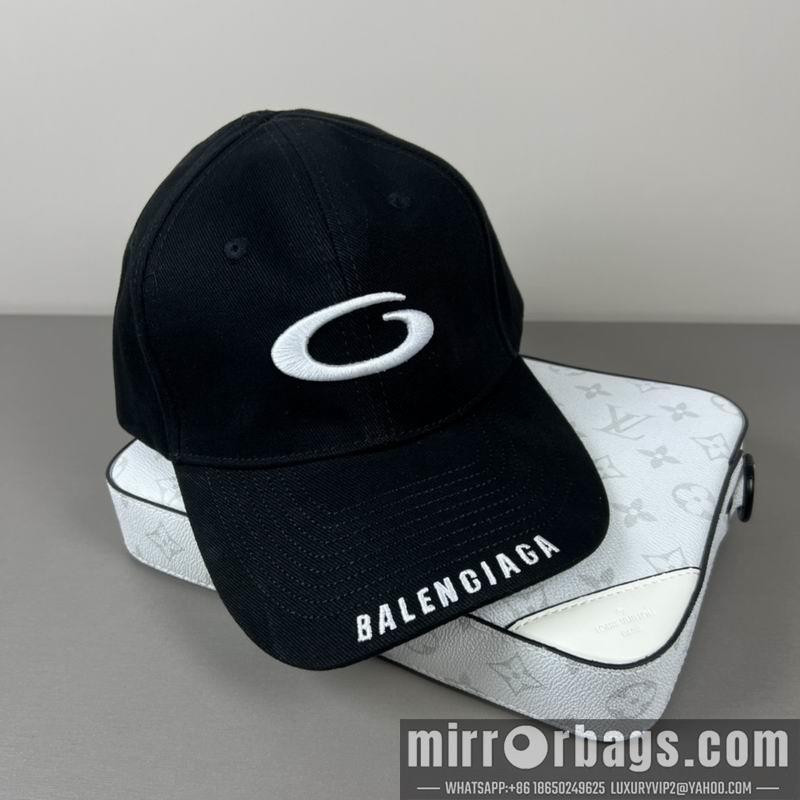Balenciaga Hat dx06