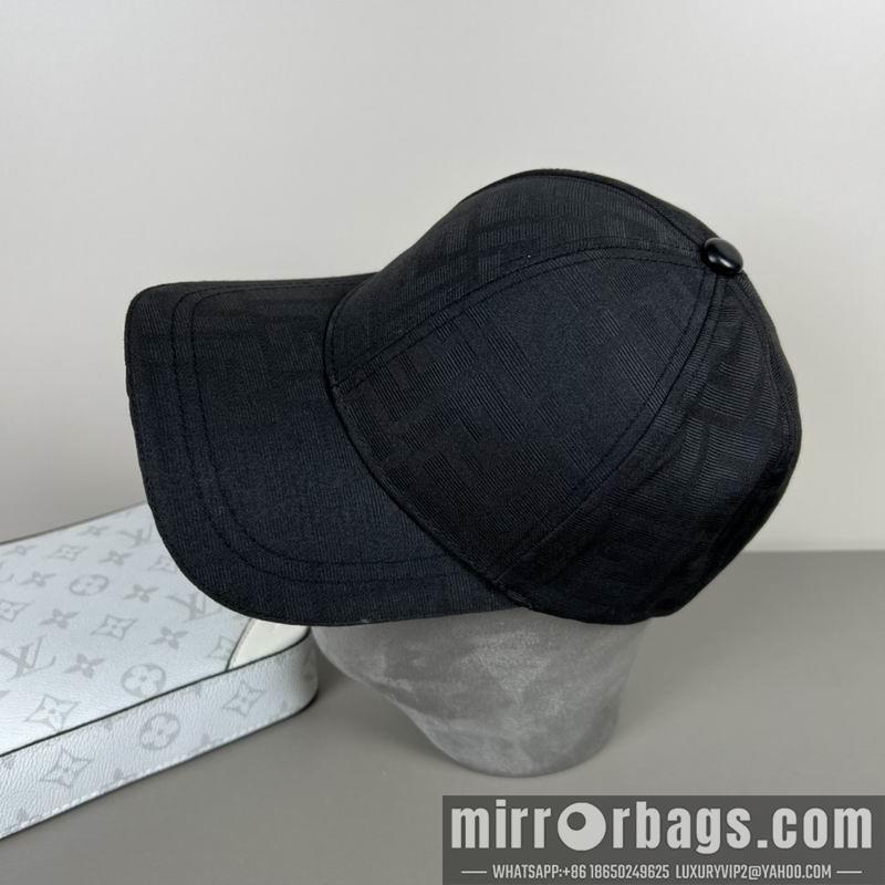 Fendi Hat dx74