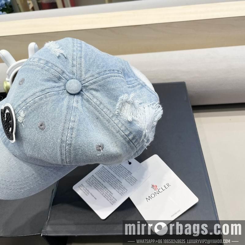 Moncler Hat 081401